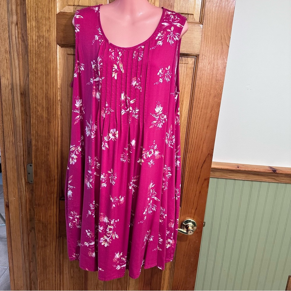 Pretty bright rose, pink sleeveless sundress with pleaded top, XL, with pockets